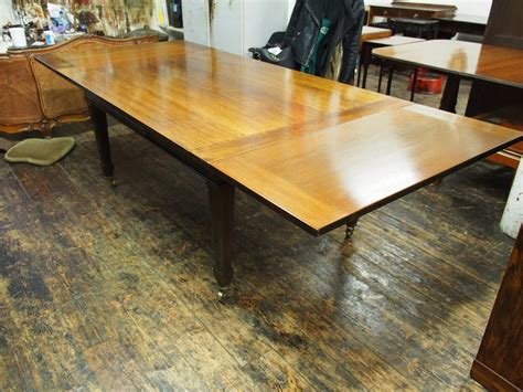 Antique Mahogany Dining Table 2 | ANTIQUES.CO.UK