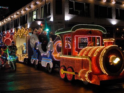 America's Best Christmas Parade Pictures : Holidays : Travel Channel ...