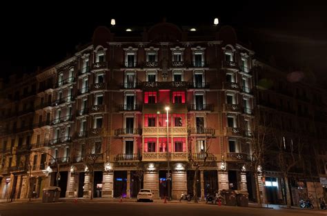 Hotel Cram - Barcelona, Spain - 67 Rooms - Treca Beds