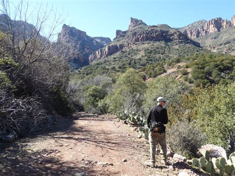 Travels of The Mercury: Devil's Chasm Fortress, Arizona