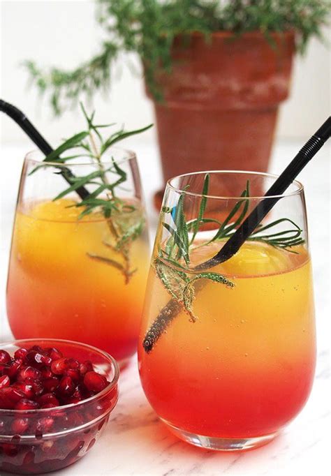 16 Best Holiday Mocktails | Easy mocktail recipes, Mocktail recipe ...