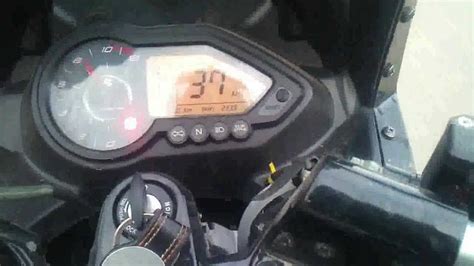 pulsar 220 top speed @ 134kmph - YouTube