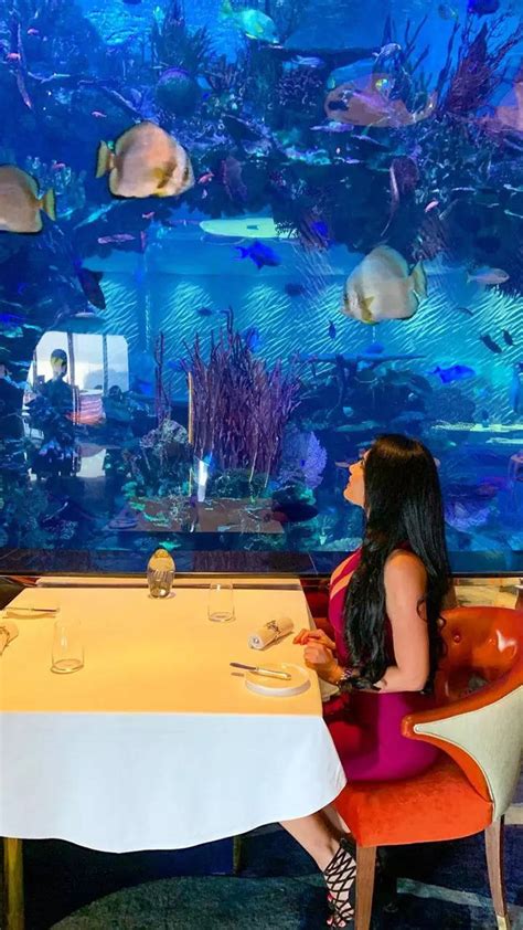 Dubai Hotel Underwater Restaurant