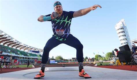 Ryan Crouser smashes shot put world record - AW