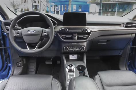 2020 Ford Escape Interior Review & Colours Available | TractionLife