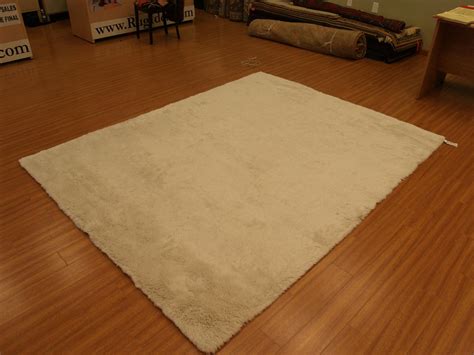 Rug Master: Sheepskin Rug Cleaning