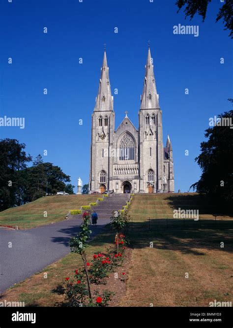 Armagh cathedral hi-res stock photography and images - Alamy