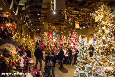 Ultimate 2018 Silver Dollar City Christmas Guide | Branson Christmas