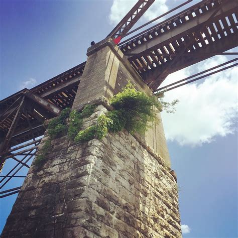 Train bridge over the Tennessee River – A Secret History of American River People