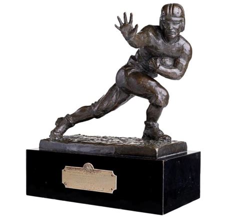 A Complete Guide To The Heisman Trophy Winners // ONE37pm