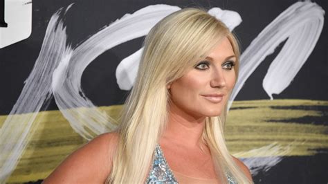 Brooke Hogan shares why she didn't attend her dad Hulk Hogan's wedding ...