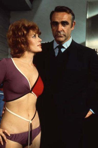 Tiffany Case & Bond - Jill St John & Sean Connery - Diamonds Are Forever | James bond girls ...