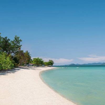 The Naka Island Beach (Haad Naka) 🏖️, Ko Naka Yai island (Thailand)- see all features, photos ...