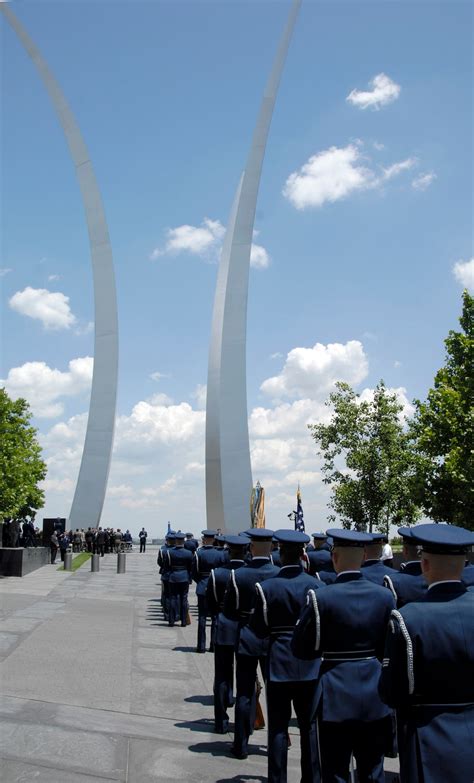 UPDATED - SECAF salutes Airmen during ceremony > Air Force > Article ...