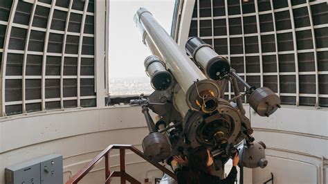 Is Los Angeles Home to the Most Looked-Through Telescope in the World ...