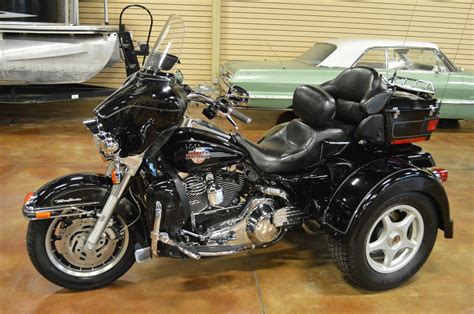 Harley Davidson Electra Glide Ultra Classic Trike Conversion TriGlide 2005