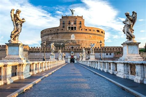 Ponte Sant’Angelo in Rome - Traverse One of the Most Storied Ancient Bridges - Go Guides