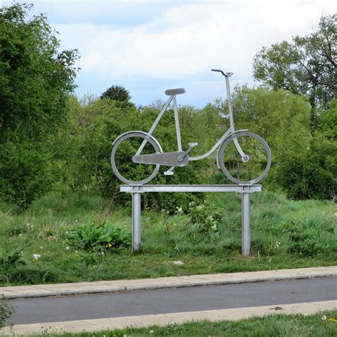 Bike Sculpture | Near the Model Traffic Area in Lordship Rec… | Flickr