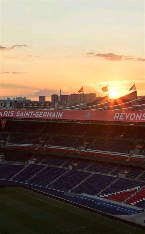 Épinglé par ALEX HUNTER sur PSG | Fond d'écran psg, Photos de football ...