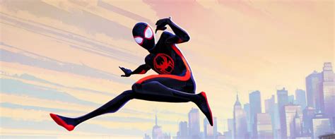 'Spider-Man: Across the Spider-Verse' Trailer Pits Miles Morales Against Dozens Of Spideys ...