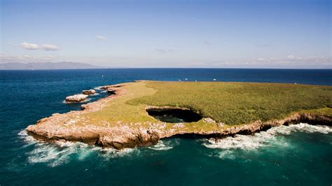 Playa del Amor on Condé Nast list of “12 Best Beaches in Mexico ...