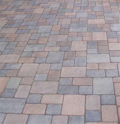 The 2 Minute Gardener: Photo - Antique Cobble Pavers in Mixed Colors