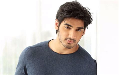 Ahan Shetty Full Bio: Height, Age, Girlfriend, Family, and More ...