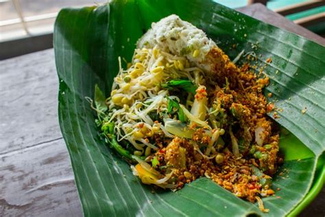 Resep Nasi Tumpang Kediri, Masakan dengan Olahan Tempe Semangit