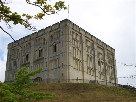 File:Norwich Castle from Castle Meadow.JPG | Norwich castle, Castle, Natural landmarks