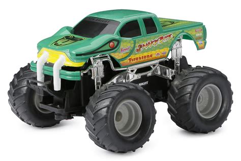 New Bright (1:10) Bigfoot Battery Radio Control Monster Truck - town-green.com