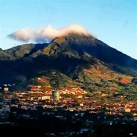 Volcán, San Salvador, El Salvador by David Melgar | San salvador, El salvador, Capital de el ...