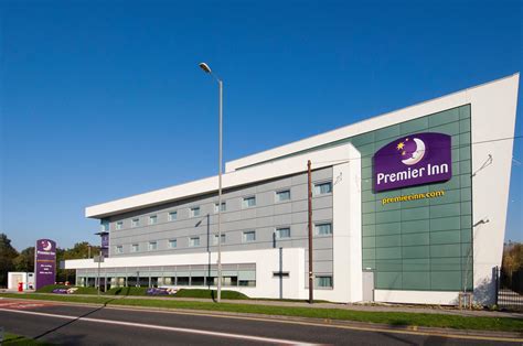 Premier Inn Liverpool John Lennon Airport Hotel - Hotels in Liverpool L24 1YD - 192.com