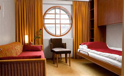 Arosa Luna cabins and suites | CruiseMapper