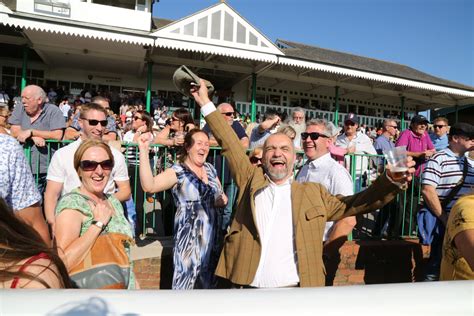 Catterick Racecourse | Go Racing | Yorkshire Horse Racing