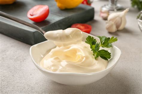 Olive oil mayonnaise recipe | In just 5 minutes! | Homemade