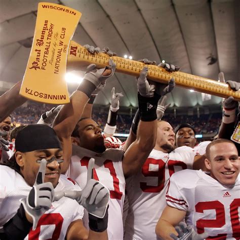 Wisconsin vs. Minnesota: Winning the Paul Bunyan Axe Has Never Been so ...