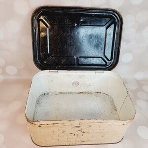 Vintage Metal Bread Box - Etsy