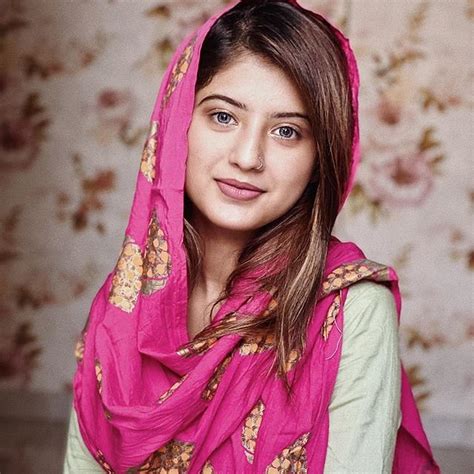 Arishfa Khan (TikTok Star) Wiki, Bio, Boyfriend, Height, Weight, Age ...