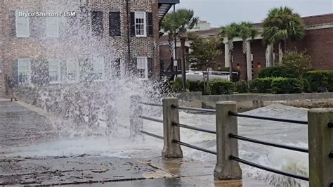 Video Idalia causes major flooding in Charleston - ABC News