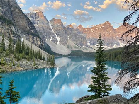 Guide to Visiting Moraine Lake Canada | Diana's Healthy Living