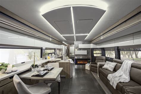 First Look: The Horizon - Winnebago