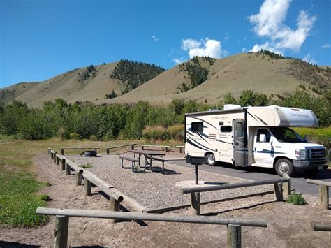 Camping near Salmon, Idaho #camping #campground #rv #rvcamping #idaho # ...