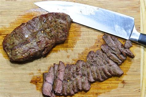 How To Cook Top Blade Steak Boneless - Recipes.net