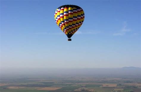 Soar over Napa via Hot-Air Balloon: In Yountville, California