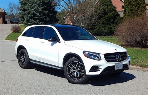 SUV Review: 2017 Mercedes-Benz GLC 300 4Matic | Driving