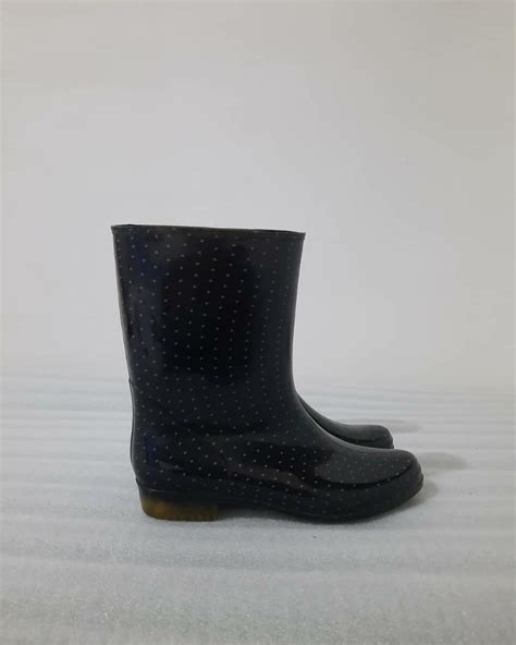 Nn rain boots, Women's Fashion, Women's Shoes on Carousell