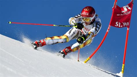 Skiing or Snowboarding? Ester Ledecka Chose Both - The New York Times