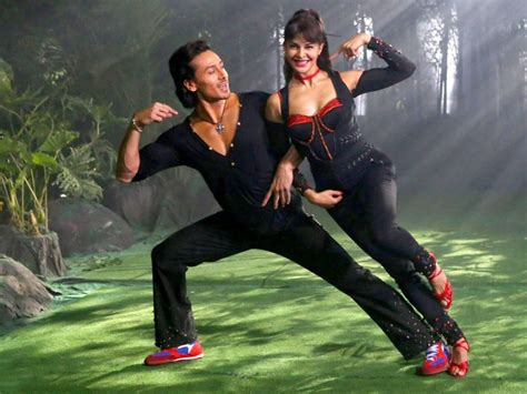 A Flying Jatt Movie HD Wallpapers | A Flying Jatt HD Movie Wallpapers ...