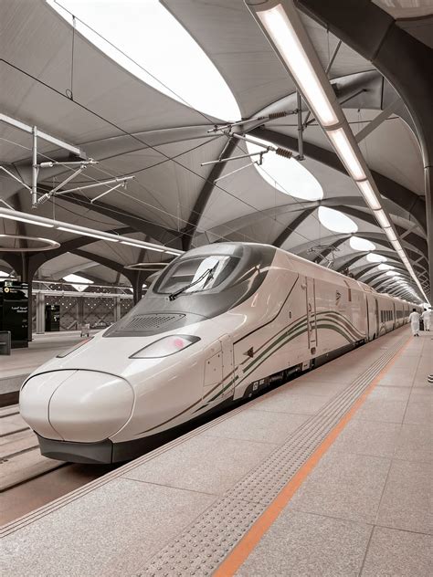 How to travel from Makkah to Madinah via HHR (Haramain Highspeed Railway) - Halaal Travels