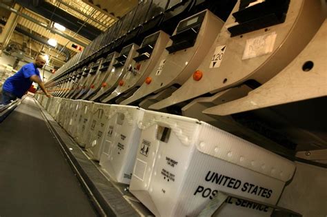 USPS will stop removing mail-sorting machines until after the election | Engadget